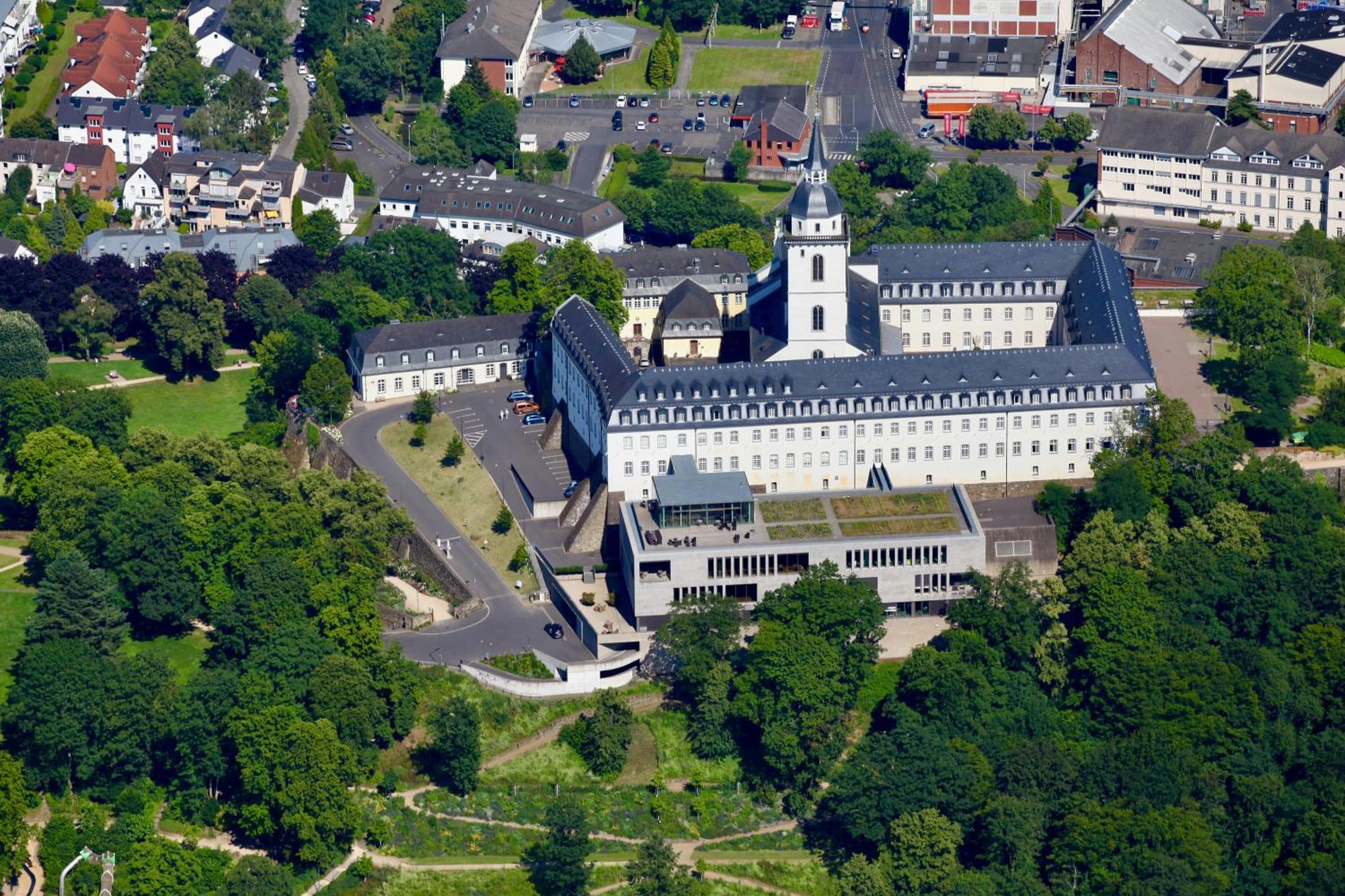 Готель Katholisch-Soziales Institut Зігбург Екстер'єр фото
